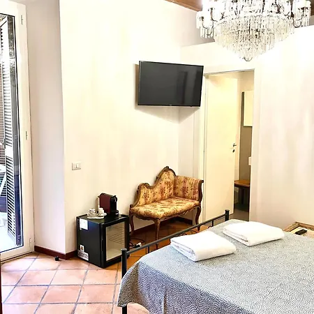 Domus Giovanna 4* Рим